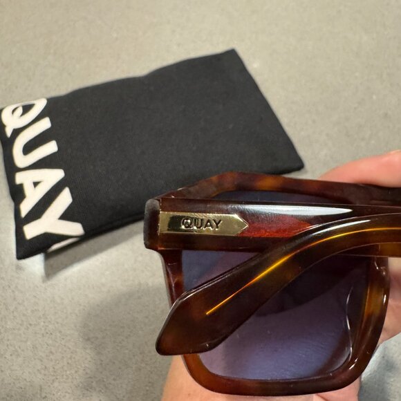 QUAY SUNGLASSES THE SZA EDIT SOUNDCHECK Brown Tort Frame / Navy To Blue Gradient - Picture 4 of 4